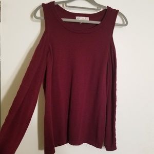 Open shoulder junior's sweater